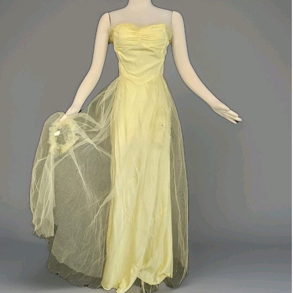 Vintage 1940s Dress Maxi 1950s Yellow Tulle Overlay Ruffle Formal Gown Hollywood